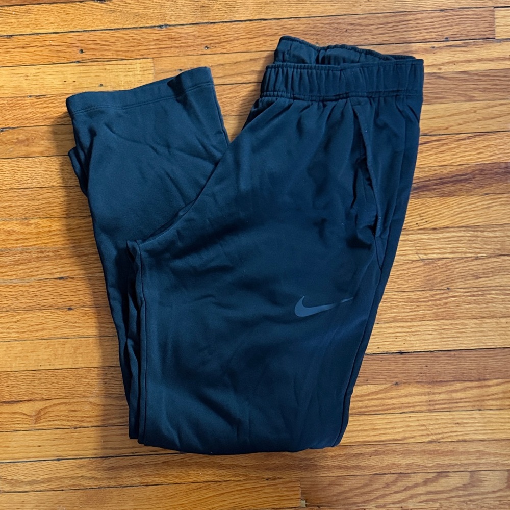 Nike Men’s Black Sweat Pants